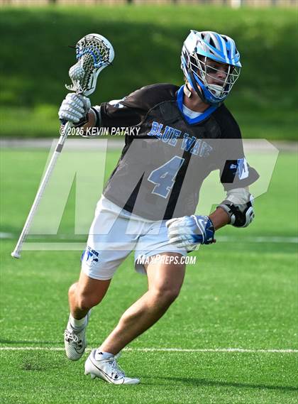 Thumbnail 2 in Darien vs. New Canaan (CIAC Class LL Semifinal) photogallery.