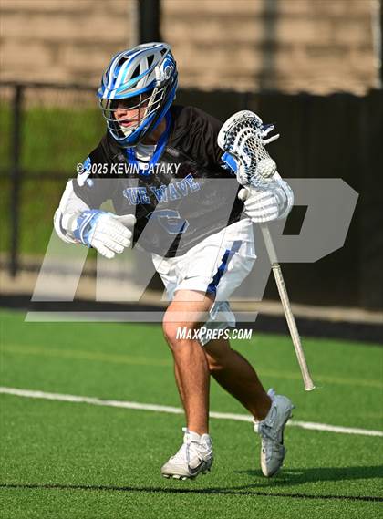 Thumbnail 3 in Darien vs. New Canaan (CIAC Class LL Semifinal) photogallery.