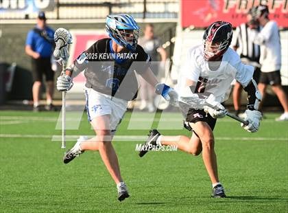 Thumbnail 2 in Darien vs. New Canaan (CIAC Class LL Semifinal) photogallery.