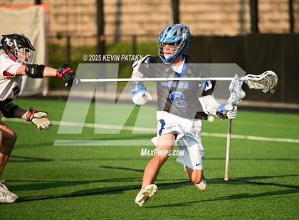 Thumbnail 1 in Darien vs. New Canaan (CIAC Class LL Semifinal) photogallery.