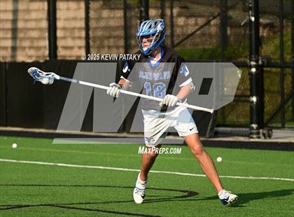 Thumbnail 2 in Darien vs. New Canaan (CIAC Class LL Semifinal) photogallery.