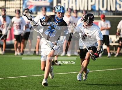 Thumbnail 1 in Darien vs. New Canaan (CIAC Class LL Semifinal) photogallery.