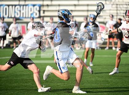 Thumbnail 2 in Darien vs. New Canaan (CIAC Class LL Semifinal) photogallery.