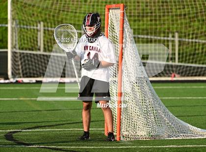 Thumbnail 3 in Darien vs. New Canaan (CIAC Class LL Semifinal) photogallery.