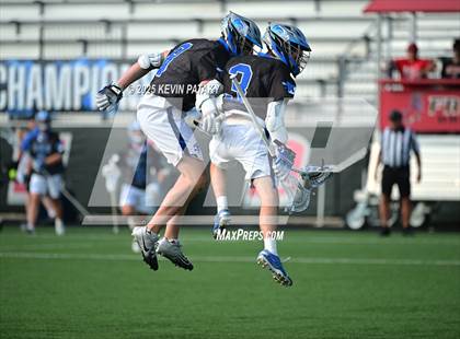 Thumbnail 3 in Darien vs. New Canaan (CIAC Class LL Semifinal) photogallery.