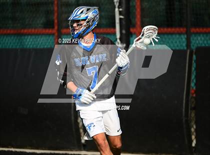 Thumbnail 1 in Darien vs. New Canaan (CIAC Class LL Semifinal) photogallery.
