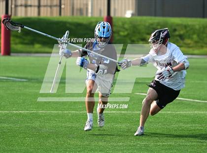 Thumbnail 3 in Darien vs. New Canaan (CIAC Class LL Semifinal) photogallery.