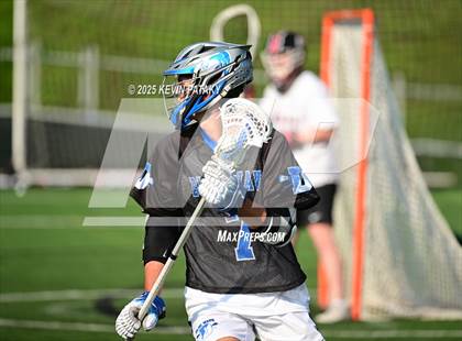 Thumbnail 3 in Darien vs. New Canaan (CIAC Class LL Semifinal) photogallery.