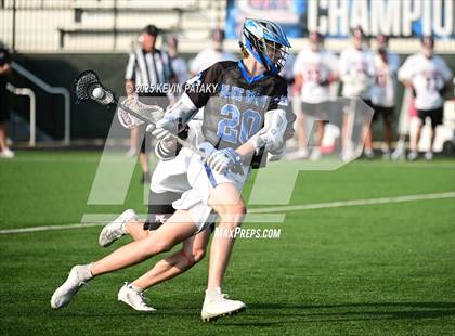 Thumbnail 2 in Darien vs. New Canaan (CIAC Class LL Semifinal) photogallery.