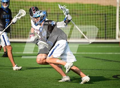 Thumbnail 1 in Darien vs. New Canaan (CIAC Class LL Semifinal) photogallery.