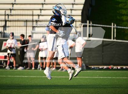 Thumbnail 1 in Darien vs. New Canaan (CIAC Class LL Semifinal) photogallery.