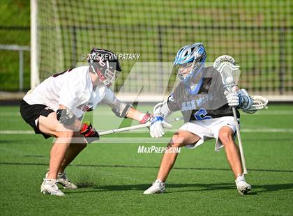 Thumbnail 3 in Darien vs. New Canaan (CIAC Class LL Semifinal) photogallery.