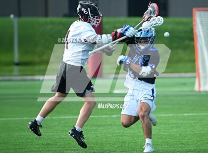 Thumbnail 3 in Darien vs. New Canaan (CIAC Class LL Semifinal) photogallery.