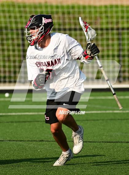 Thumbnail 1 in Darien vs. New Canaan (CIAC Class LL Semifinal) photogallery.