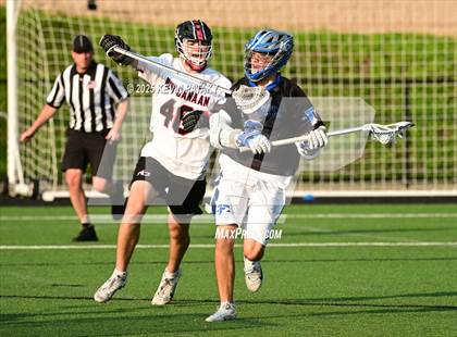 Thumbnail 2 in Darien vs. New Canaan (CIAC Class LL Semifinal) photogallery.