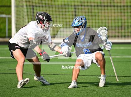 Thumbnail 3 in Darien vs. New Canaan (CIAC Class LL Semifinal) photogallery.
