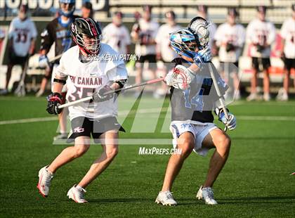 Thumbnail 2 in Darien vs. New Canaan (CIAC Class LL Semifinal) photogallery.