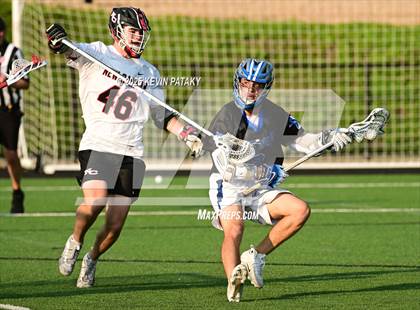 Thumbnail 2 in Darien vs. New Canaan (CIAC Class LL Semifinal) photogallery.
