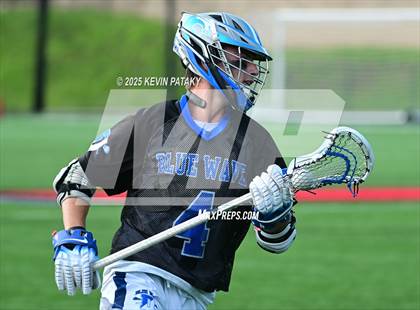 Thumbnail 2 in Darien vs. New Canaan (CIAC Class LL Semifinal) photogallery.