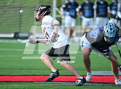 Thumbnail 1 in Darien vs. New Canaan (CIAC Class LL Semifinal) photogallery.