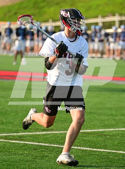 Thumbnail 2 in Darien vs. New Canaan (CIAC Class LL Semifinal) photogallery.
