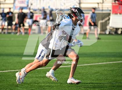 Thumbnail 3 in Darien vs. New Canaan (CIAC Class LL Semifinal) photogallery.