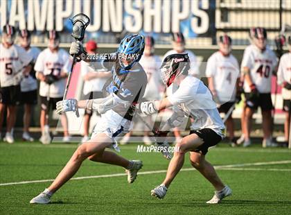 Thumbnail 1 in Darien vs. New Canaan (CIAC Class LL Semifinal) photogallery.