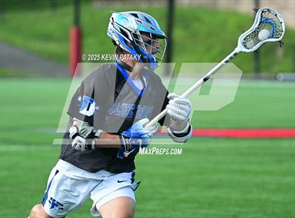 Thumbnail 3 in Darien vs. New Canaan (CIAC Class LL Semifinal) photogallery.
