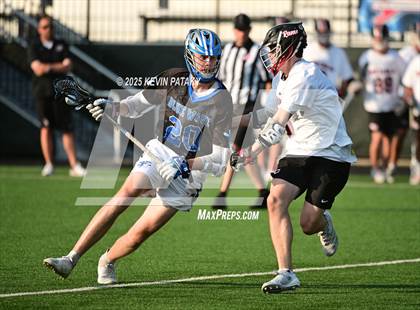 Thumbnail 1 in Darien vs. New Canaan (CIAC Class LL Semifinal) photogallery.
