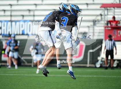 Thumbnail 1 in Darien vs. New Canaan (CIAC Class LL Semifinal) photogallery.