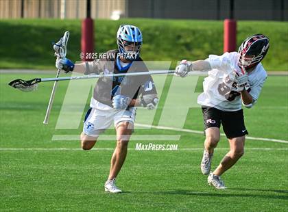 Thumbnail 1 in Darien vs. New Canaan (CIAC Class LL Semifinal) photogallery.