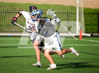 Thumbnail 2 in Darien vs. New Canaan (CIAC Class LL Semifinal) photogallery.