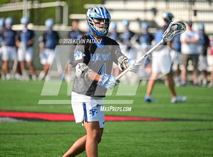 Thumbnail 1 in Darien vs. New Canaan (CIAC Class LL Semifinal) photogallery.