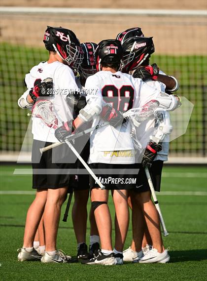 Thumbnail 3 in Darien vs. New Canaan (CIAC Class LL Semifinal) photogallery.