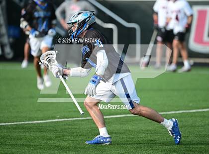 Thumbnail 2 in Darien vs. New Canaan (CIAC Class LL Semifinal) photogallery.