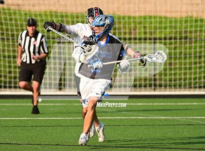 Thumbnail 3 in Darien vs. New Canaan (CIAC Class LL Semifinal) photogallery.