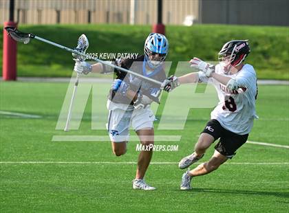 Thumbnail 2 in Darien vs. New Canaan (CIAC Class LL Semifinal) photogallery.