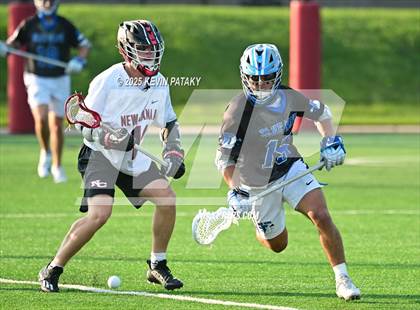 Thumbnail 2 in Darien vs. New Canaan (CIAC Class LL Semifinal) photogallery.