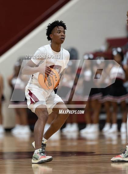 Thumbnail 1 in Jones County vs Warner Robins photogallery.