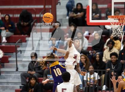Thumbnail 2 in Jones County vs Warner Robins photogallery.
