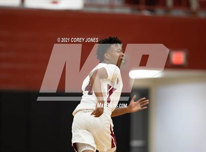 Thumbnail 3 in Jones County vs Warner Robins photogallery.