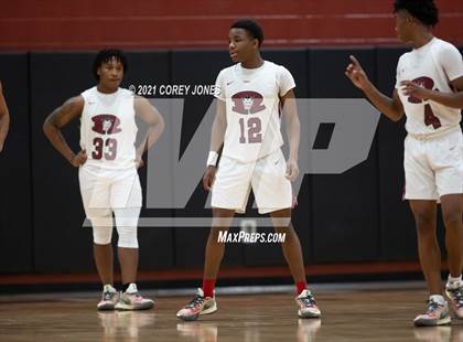 Thumbnail 2 in Jones County vs Warner Robins photogallery.