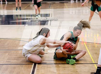 Thumbnail 1 in Fossil Ridge vs Monarch (CHSAA 5A Sweet 16) photogallery.