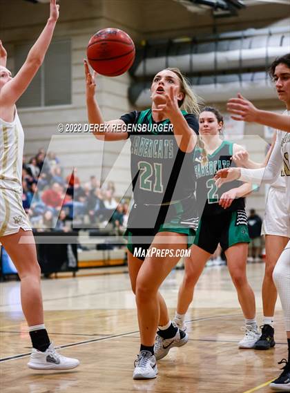 Thumbnail 1 in Fossil Ridge vs Monarch (CHSAA 5A Sweet 16) photogallery.