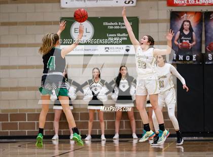 Thumbnail 2 in Fossil Ridge vs Monarch (CHSAA 5A Sweet 16) photogallery.