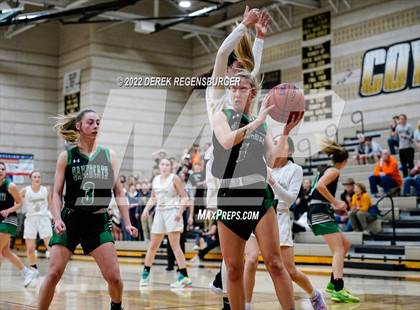 Thumbnail 2 in Fossil Ridge vs Monarch (CHSAA 5A Sweet 16) photogallery.