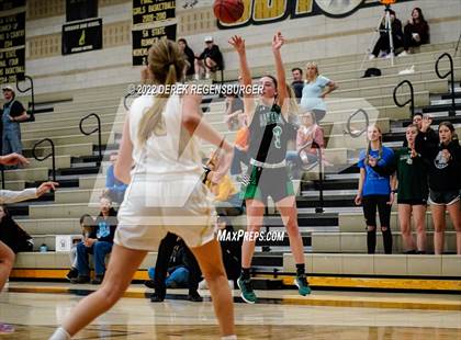 Thumbnail 3 in Fossil Ridge vs Monarch (CHSAA 5A Sweet 16) photogallery.