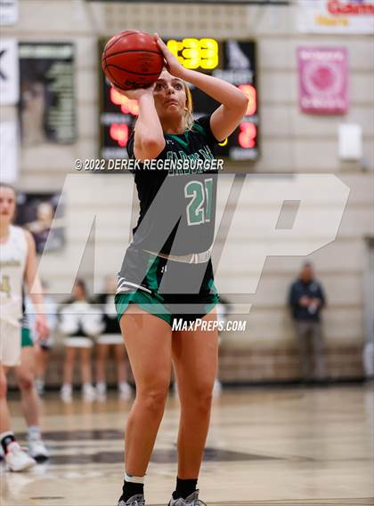 Thumbnail 2 in Fossil Ridge vs Monarch (CHSAA 5A Sweet 16) photogallery.