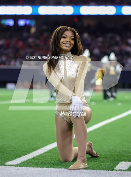 Thumbnail 1 in South Oak Cliff vs. Lovejoy (UIL 5A Regional Finals) photogallery.