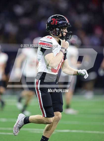 Thumbnail 1 in South Oak Cliff vs. Lovejoy (UIL 5A Regional Finals) photogallery.